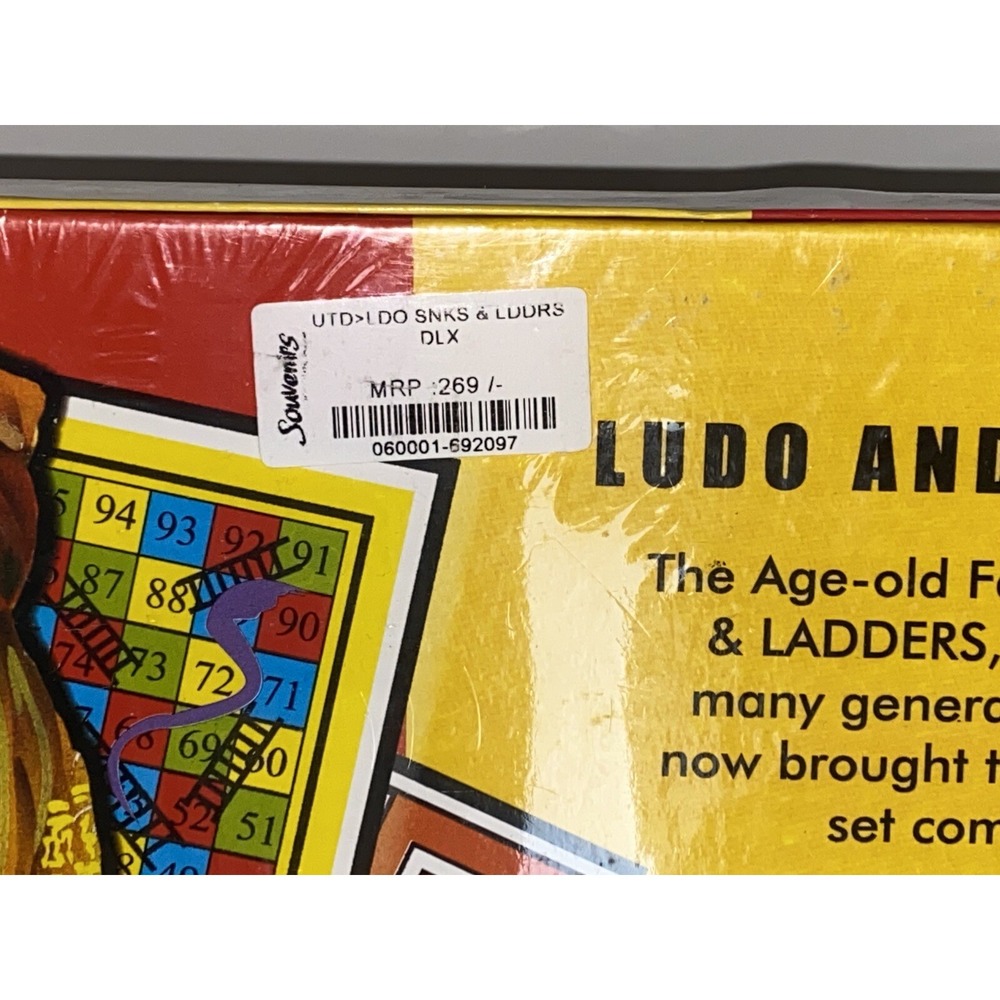United Toys Ludo And Snakes And Ladders - Rare Find, 2015 Looks To Be Foreign - Picture 5 of 5
